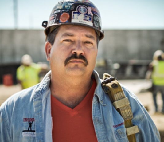 Randy Bryce receives support from End Citizens United