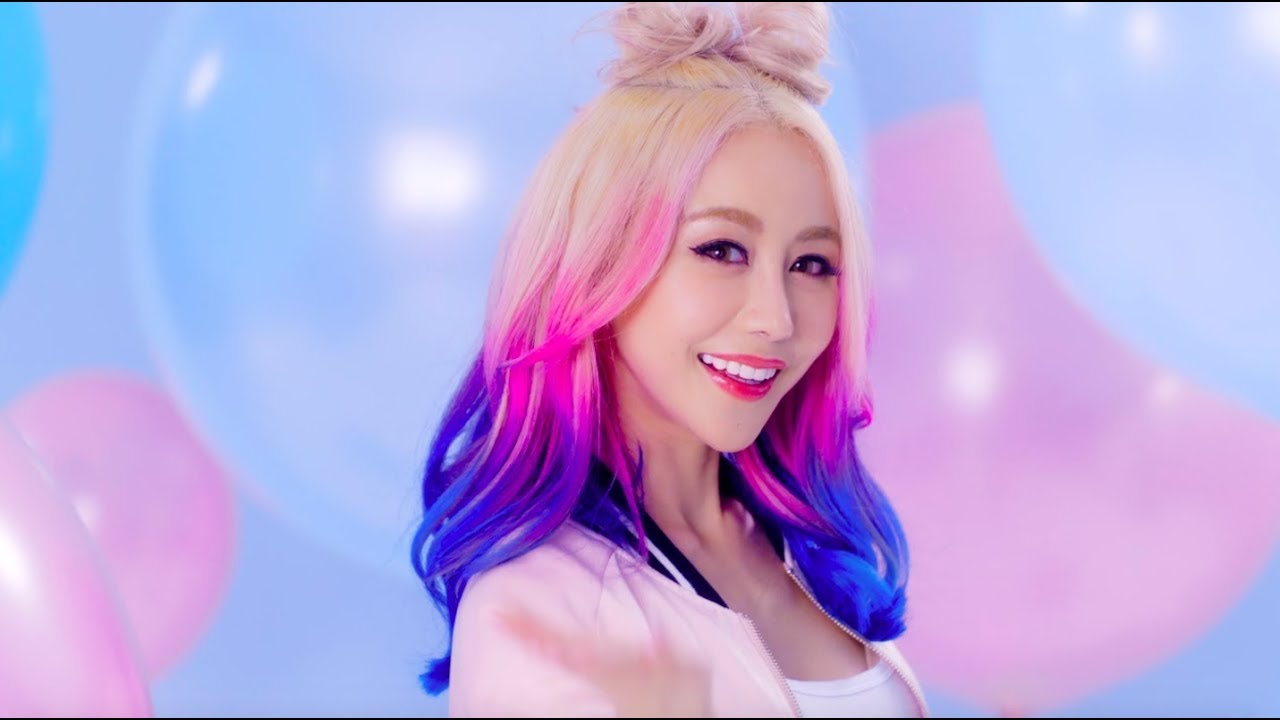 youtube-sensation-wengie-creativity-with-no-limits-news-version